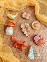 Load image into Gallery viewer, 8-piece Fall Resin Set
