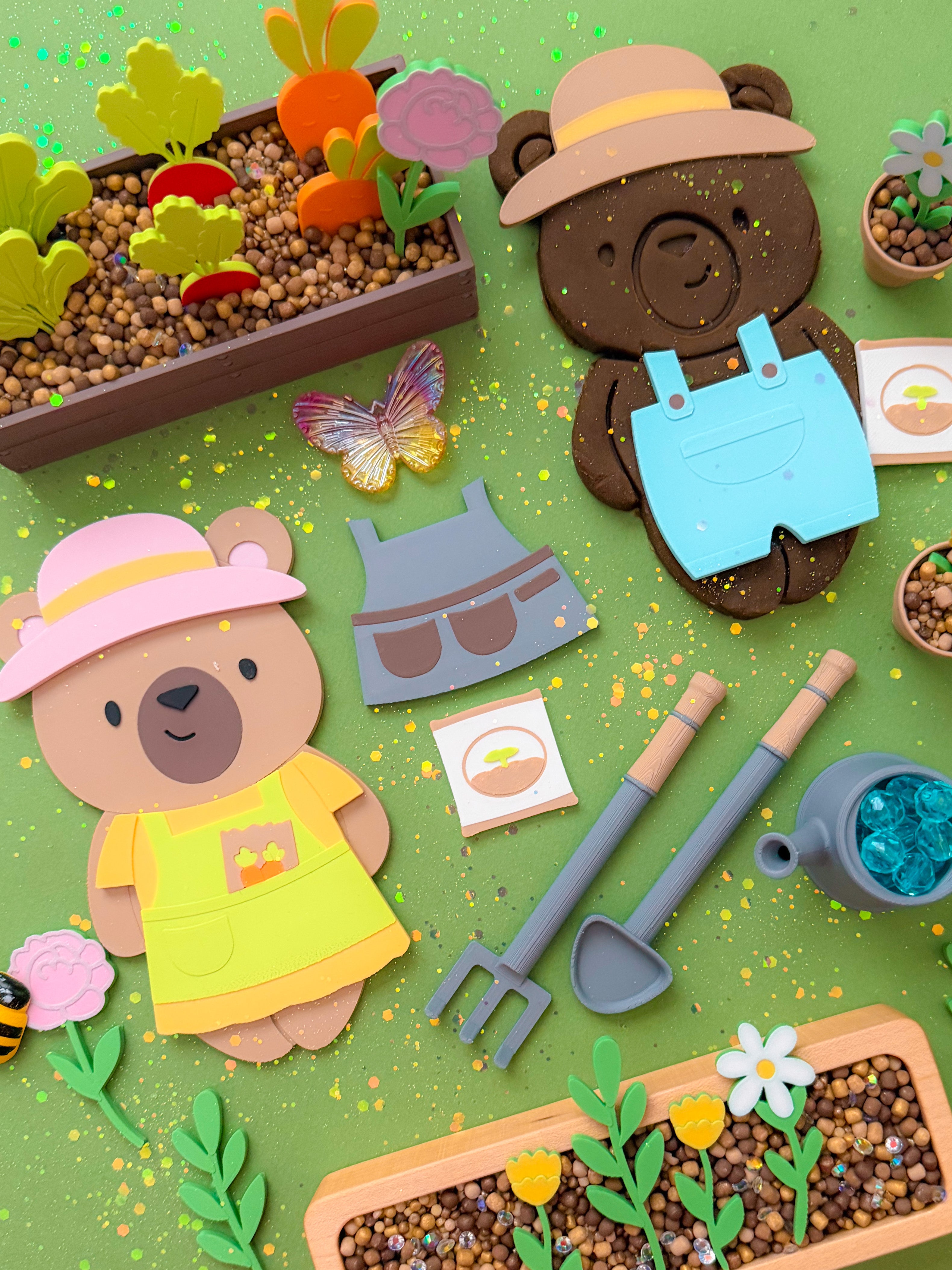 Gardener Bear (PRE-ORDER)