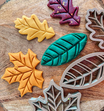 Load image into Gallery viewer, Fall Leaf Cutter Set
